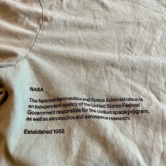 H&M Light Green NASA t-shirt - Picture 6 of 6